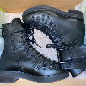 Current Mood
SLADE BOOTS